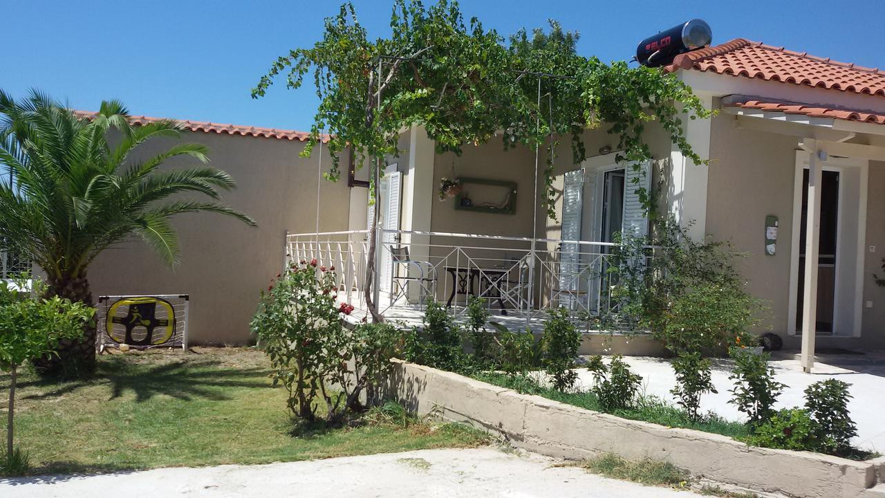 Fiora Villas Trapezaki  Extérieur photo